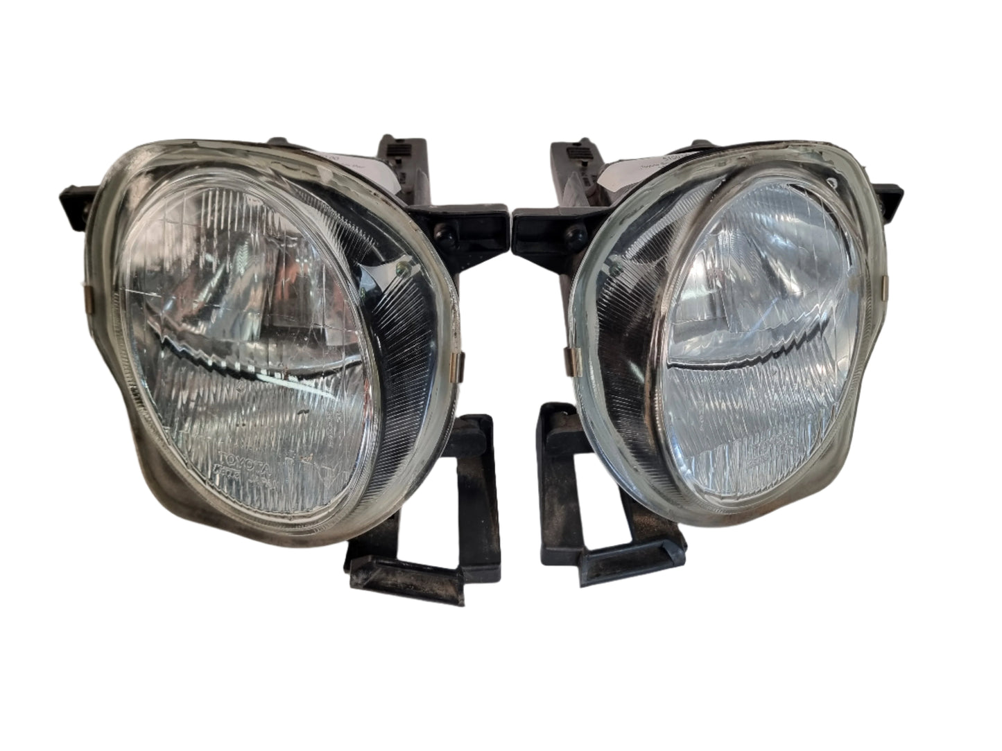 Toyota Soarer High Beam Lights Pair Plastic