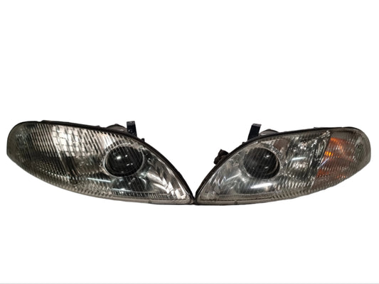 Toyota Soarer Headlights Pair